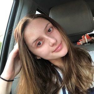 Meet your Posher, Cameryn